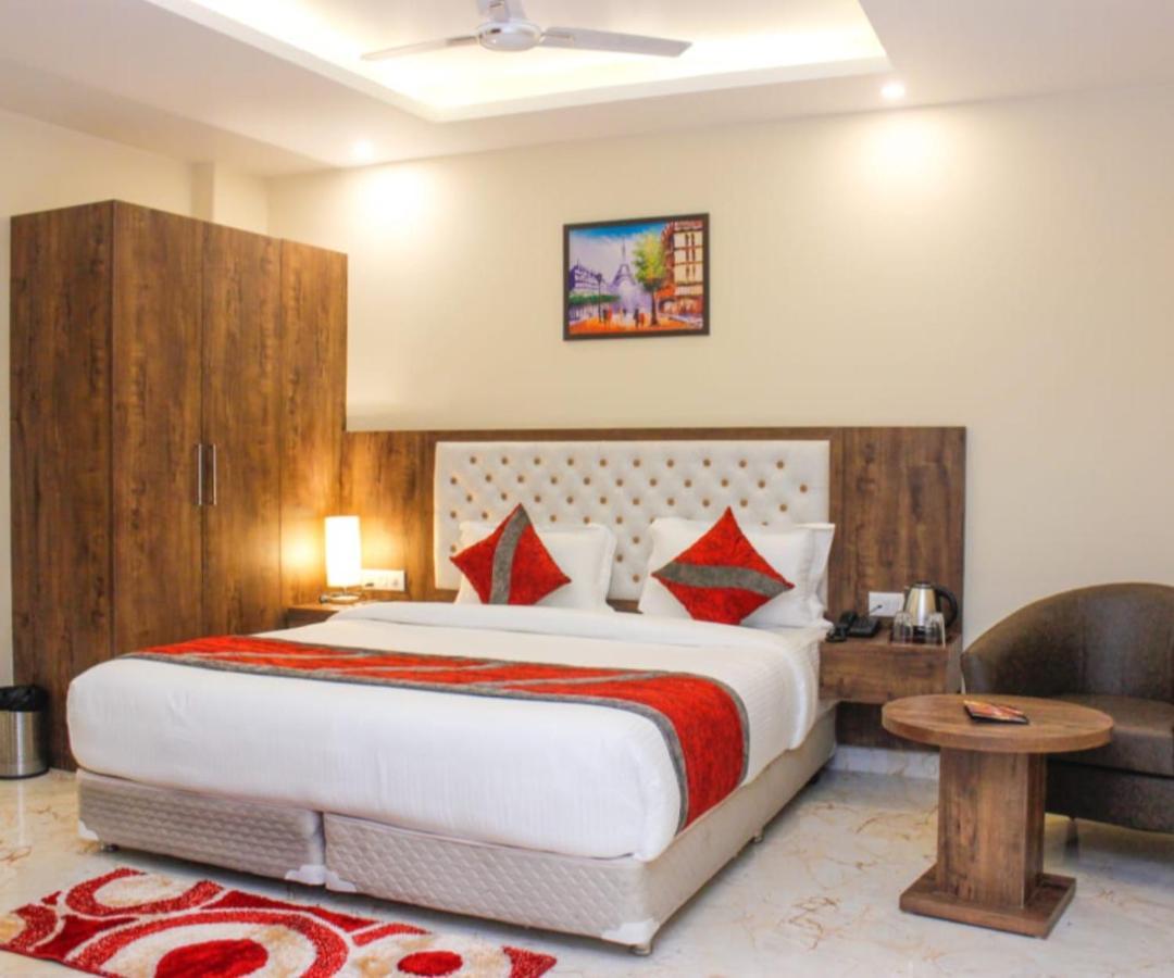 Mayda Inn- A Boutique Hotel Ню Делхи Екстериор снимка