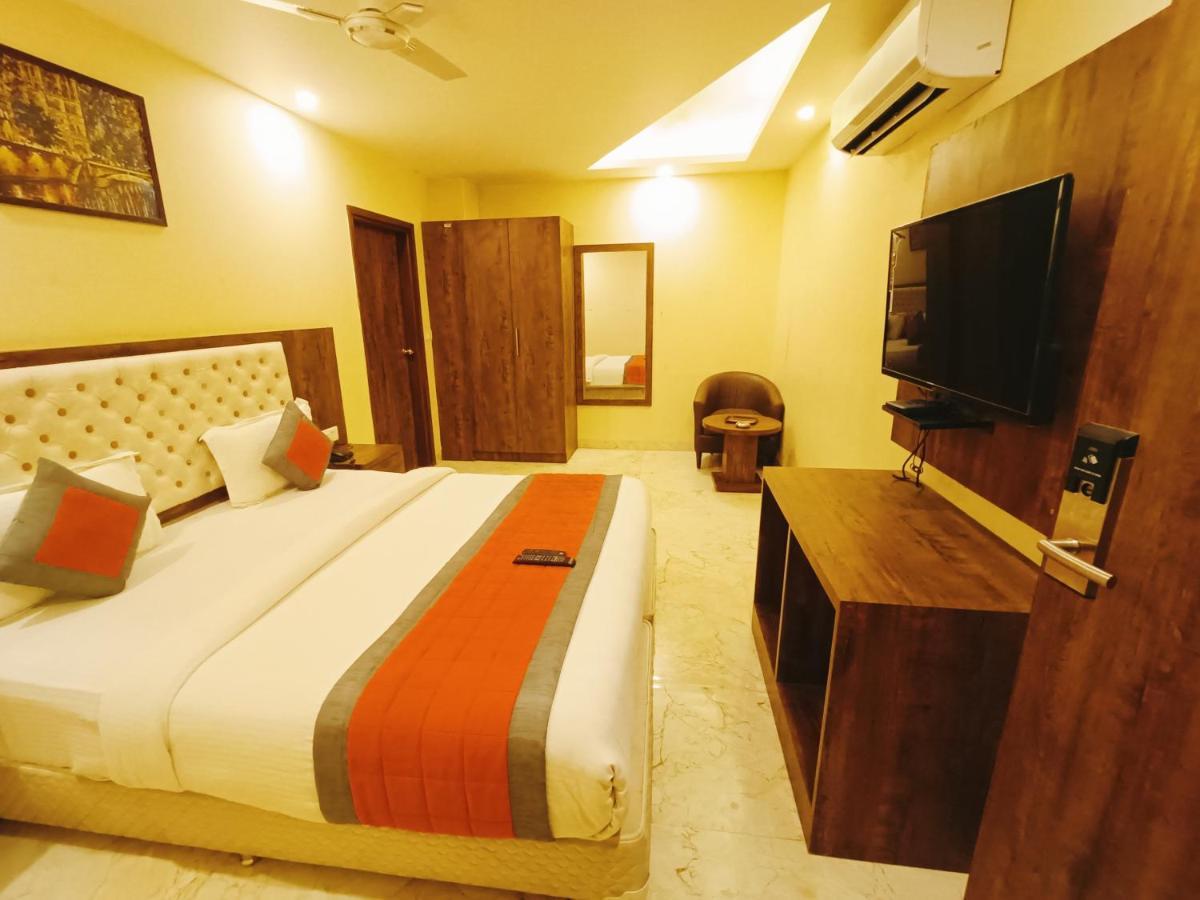 Mayda Inn- A Boutique Hotel Ню Делхи Екстериор снимка