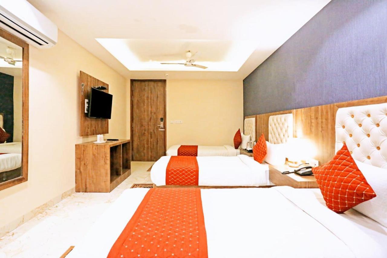 Mayda Inn- A Boutique Hotel Ню Делхи Екстериор снимка